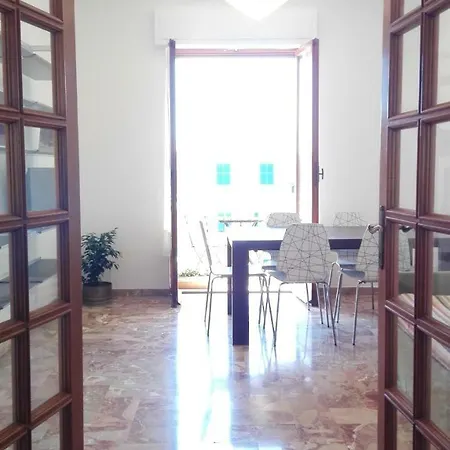 Marinella House - Check In At Via Giuseppe Garibaldi N 104 Appartement